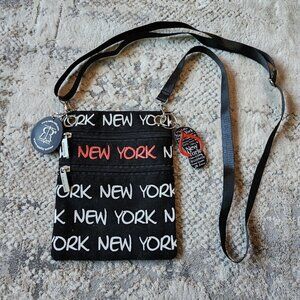 Robin Ruth NEW YORK Crossbody Purse Bag Black Red White Letters + Bonus Keychain